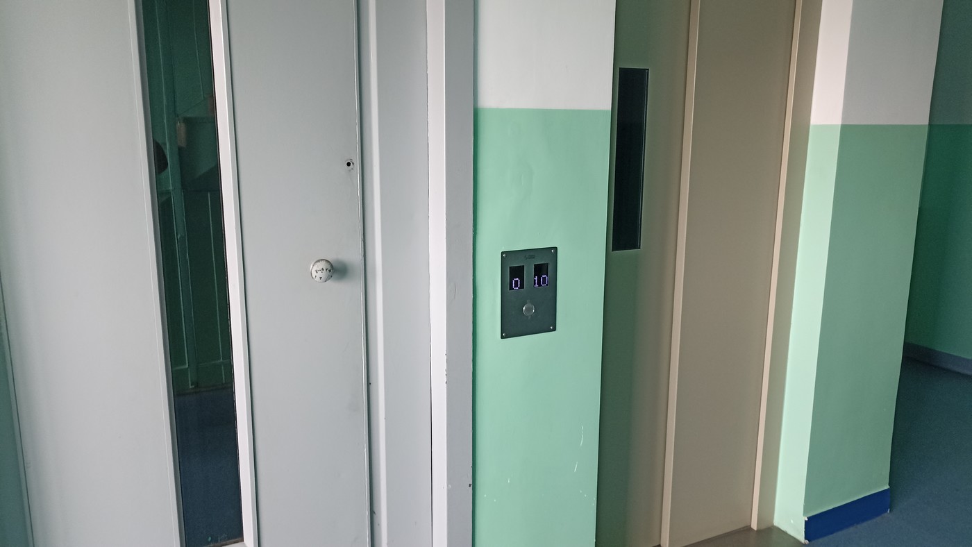 2pokoje-Warszawa-Targowek-sprzedam